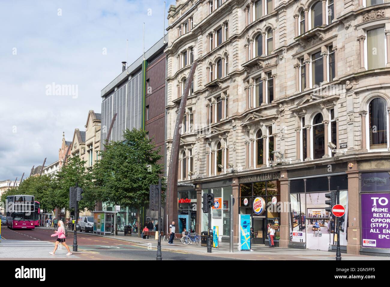Donegall Place, Belfast City Centre, City of Belfast, Northern Ireland, Regno Unito Foto Stock