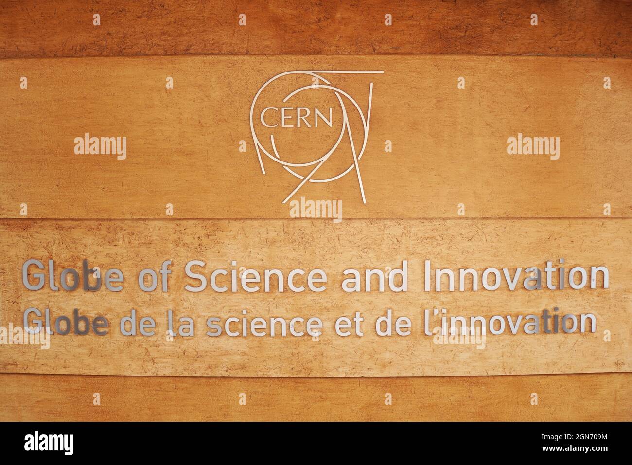 Globe of Science and Innovation al CERN, l'Organizzazione europea per la ricerca nucleare. Centro visitatori, museo e mostre. Foto Stock