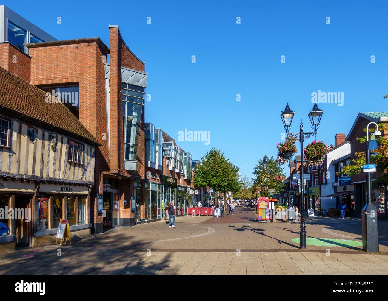 High Street a Solihull, Birmingham, West Midlands, Inghilterra, Regno Unito Foto Stock