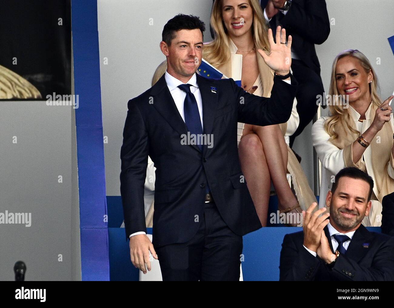 Team Europe's Rory McIlory durante la cerimonia di apertura della 43° Ryder Cup a Whistling Straits, Wisconsin. Data foto: Giovedì 23 settembre 2021. Foto Stock