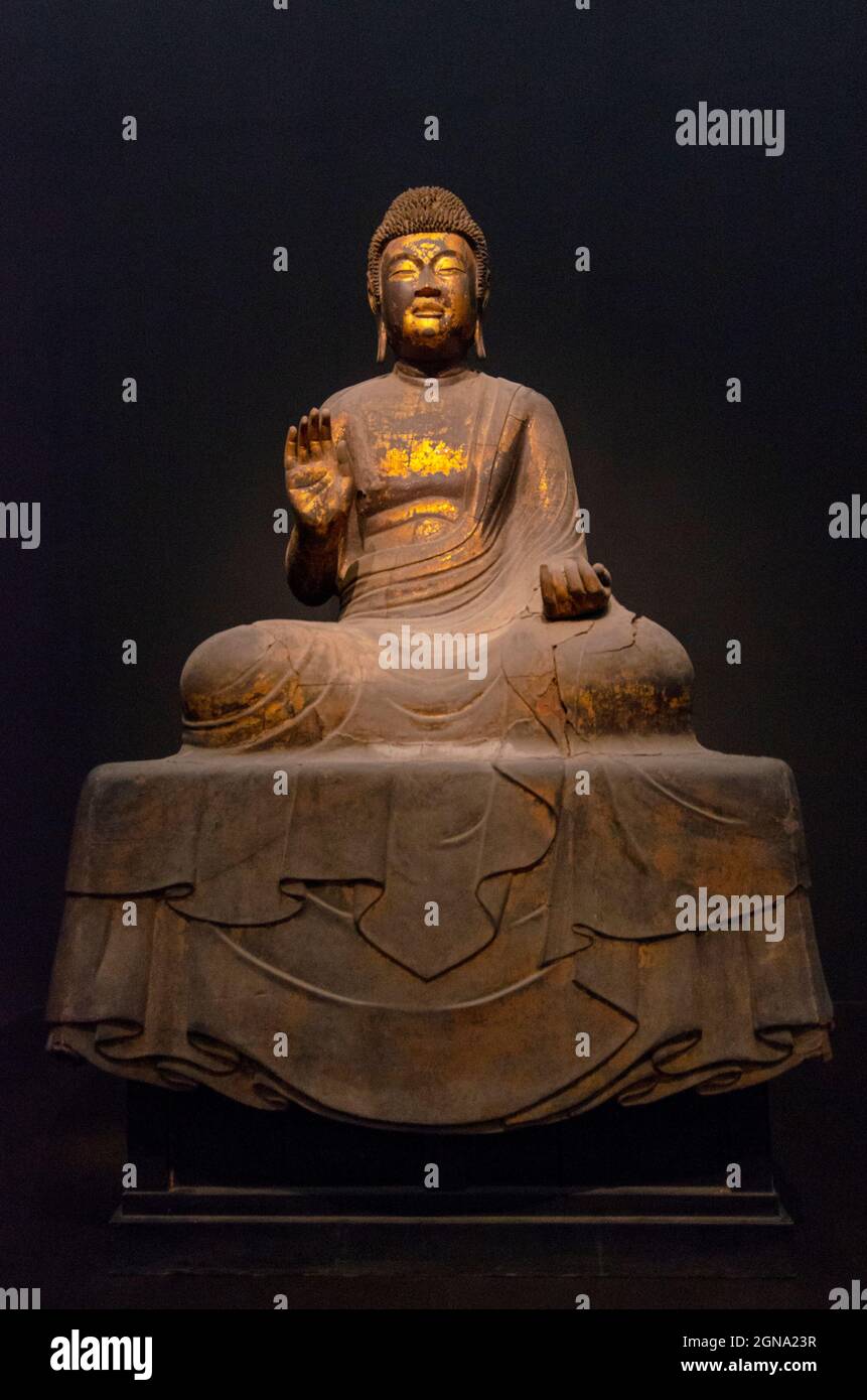 Antiche sculture di Buddha, Museo Nazionale di Tokyo, arte buddista, capolavori scultorei Foto Stock
