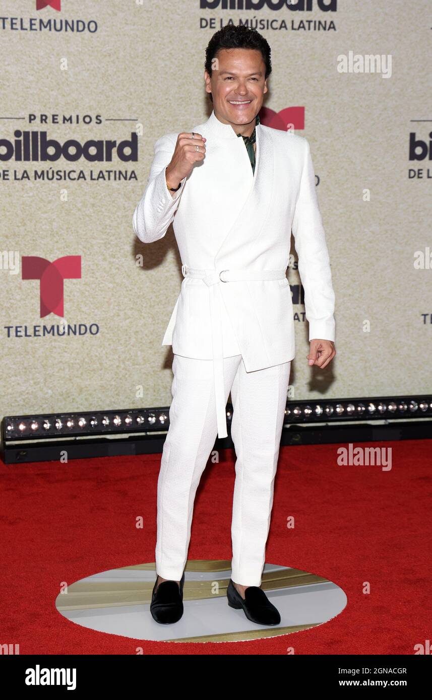 Miami, Stati Uniti d'America. 23 settembre 2021. PREMIOS BILLBOARD DE LA Música LATINA 2021 -Pedro Fernandez è visto sul tappeto rosso al Centro Watsco di Coral Gables, FL il 23 settembre 2021 (Foto di Alberto E. Tamargo/Sipa USA) Credit: Sipa USA/Alamy Live News Foto Stock