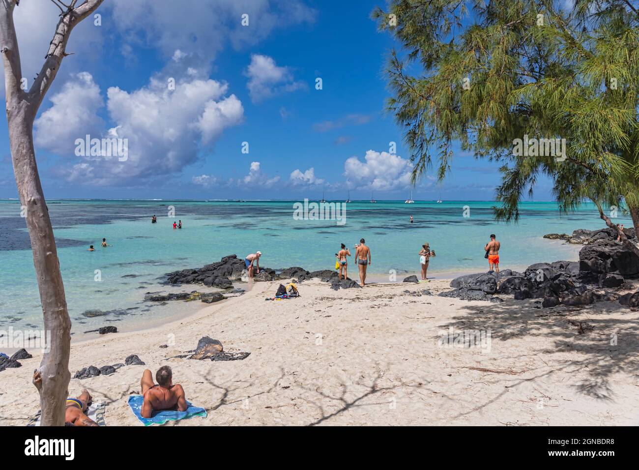 Spiaggia a Ile Aux Cerfs, o Deer Island, Mauritius, Isole Mascarene. Foto Stock