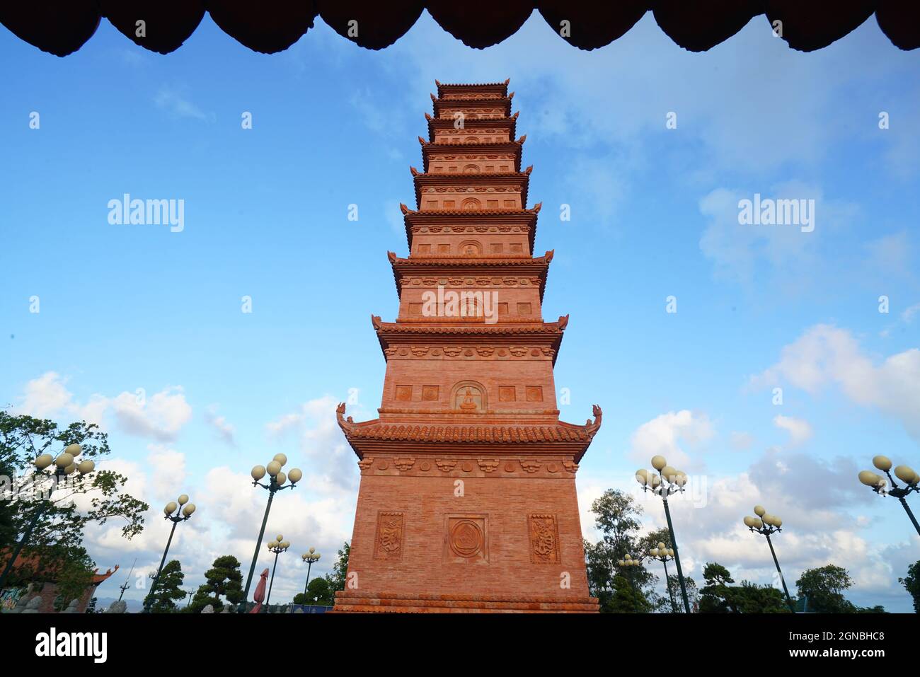 Tuong Long pagoda nella città di Hai Phong nel nord del Vietnam Foto Stock