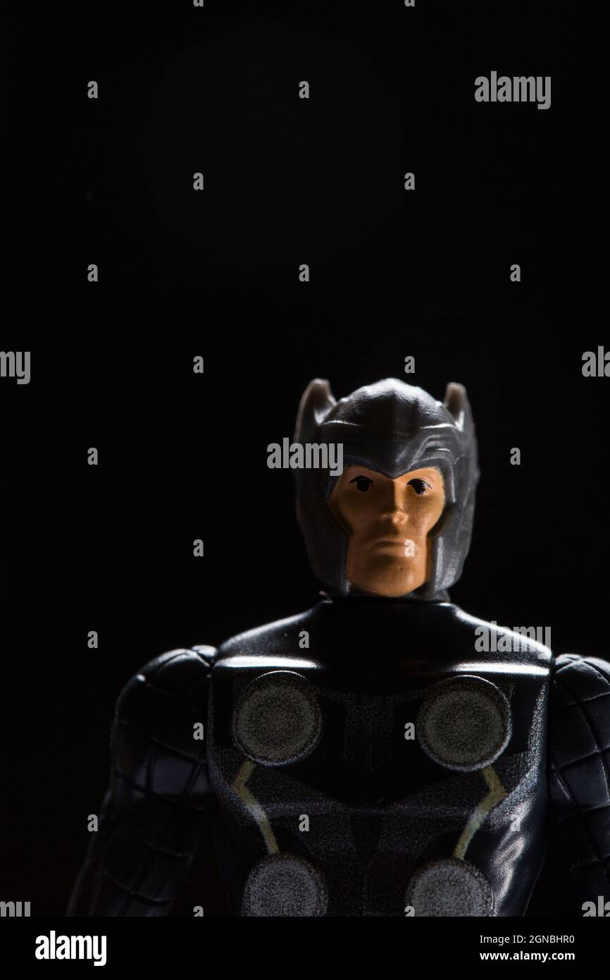 Mosca, Russia - 24 settembre 2021: Figura plastica di Thor, il personaggio dell'universo Marvel. Foto Stock