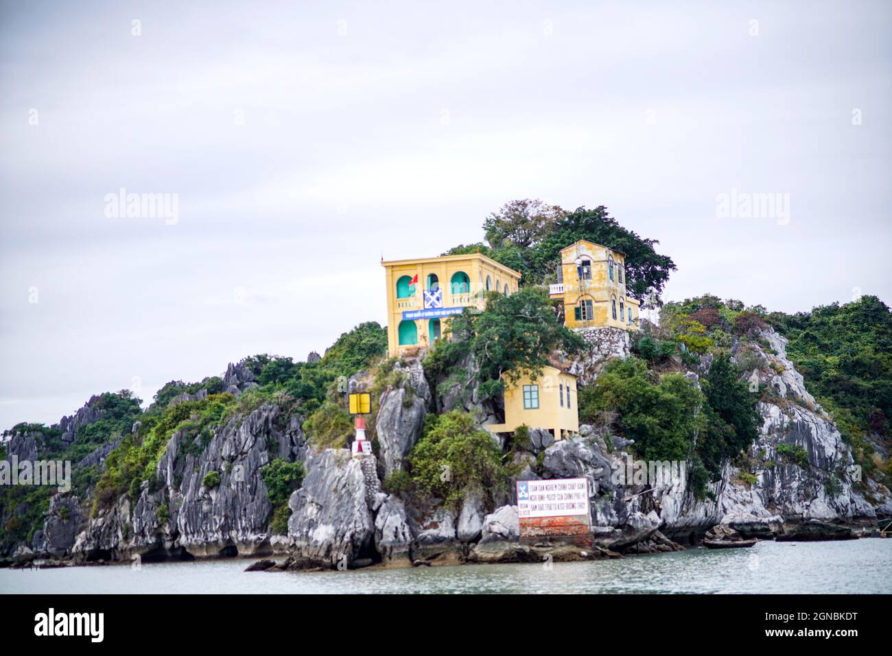 Baia di LAN ha nella città di Hai Phong nel nord del Vietnam Foto Stock