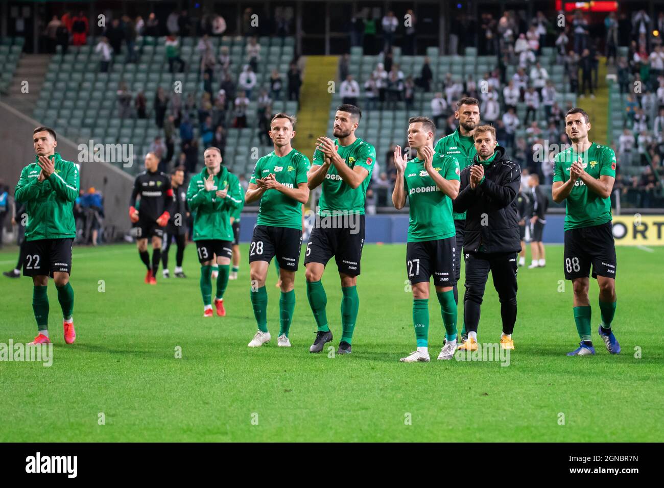 I giocatori di Gornik Leczna sono visti dopo la partita ...