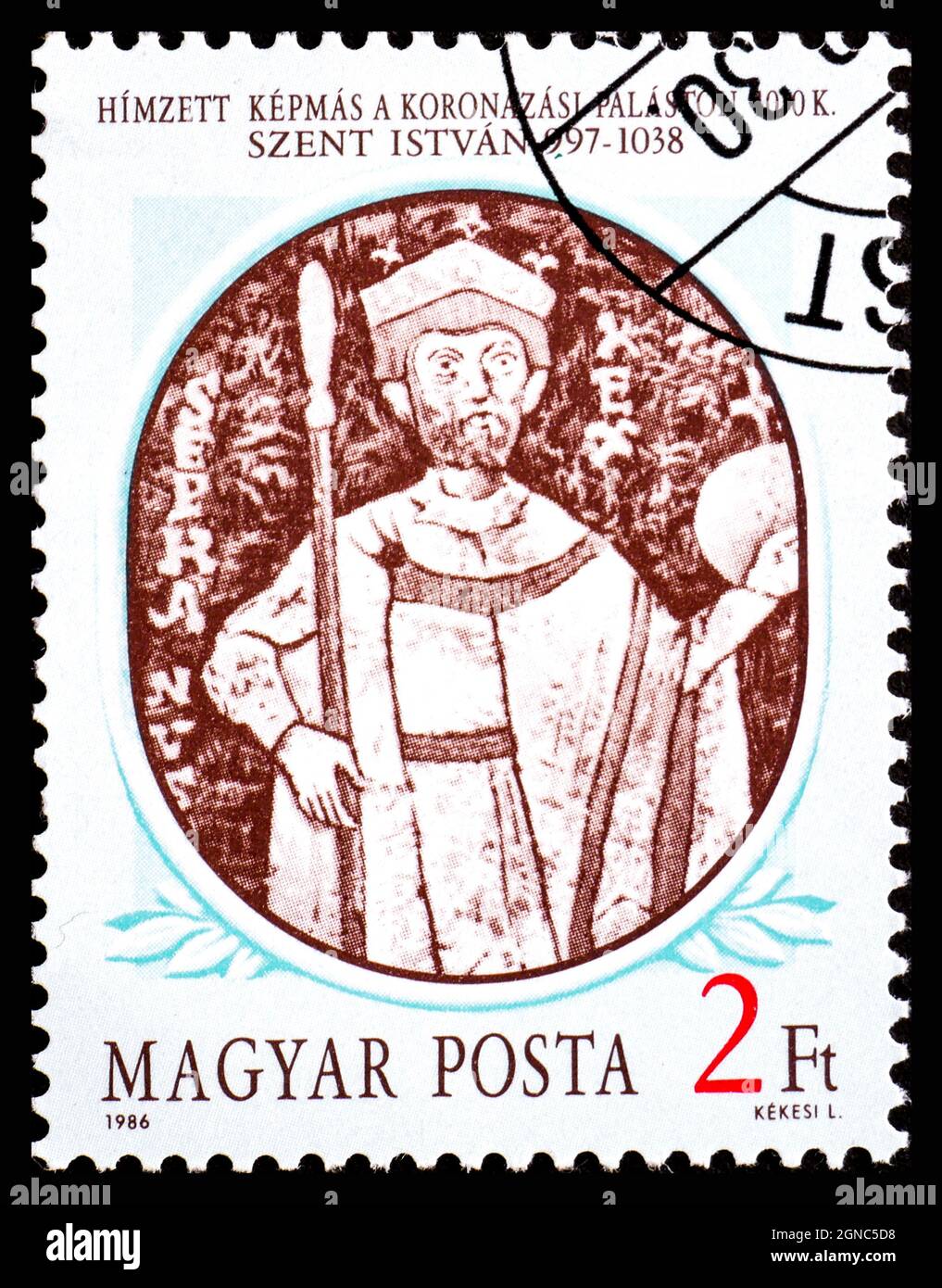 UNGHERIA - CIRCA 1986: Un francobollo stampato in Ungheria dai Re Ungheresi 1° numero mostra Santo Stefano i coronazione mantello, 1030 Foto Stock