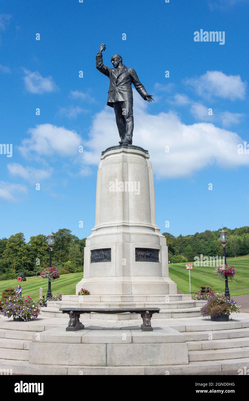 Statua di Lord Carson, Parlamento dell'Assemblea dell'Irlanda del Nord (Storemont) Building, Storemont, City of Belfast, Irlanda del Nord, Regno Unito Foto Stock