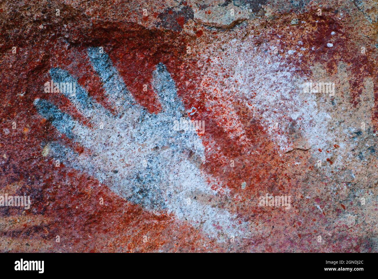Grotta delle mani situata nella provincia meridionale di Santa Cruz nella Patagonia Argentina. Foto Stock