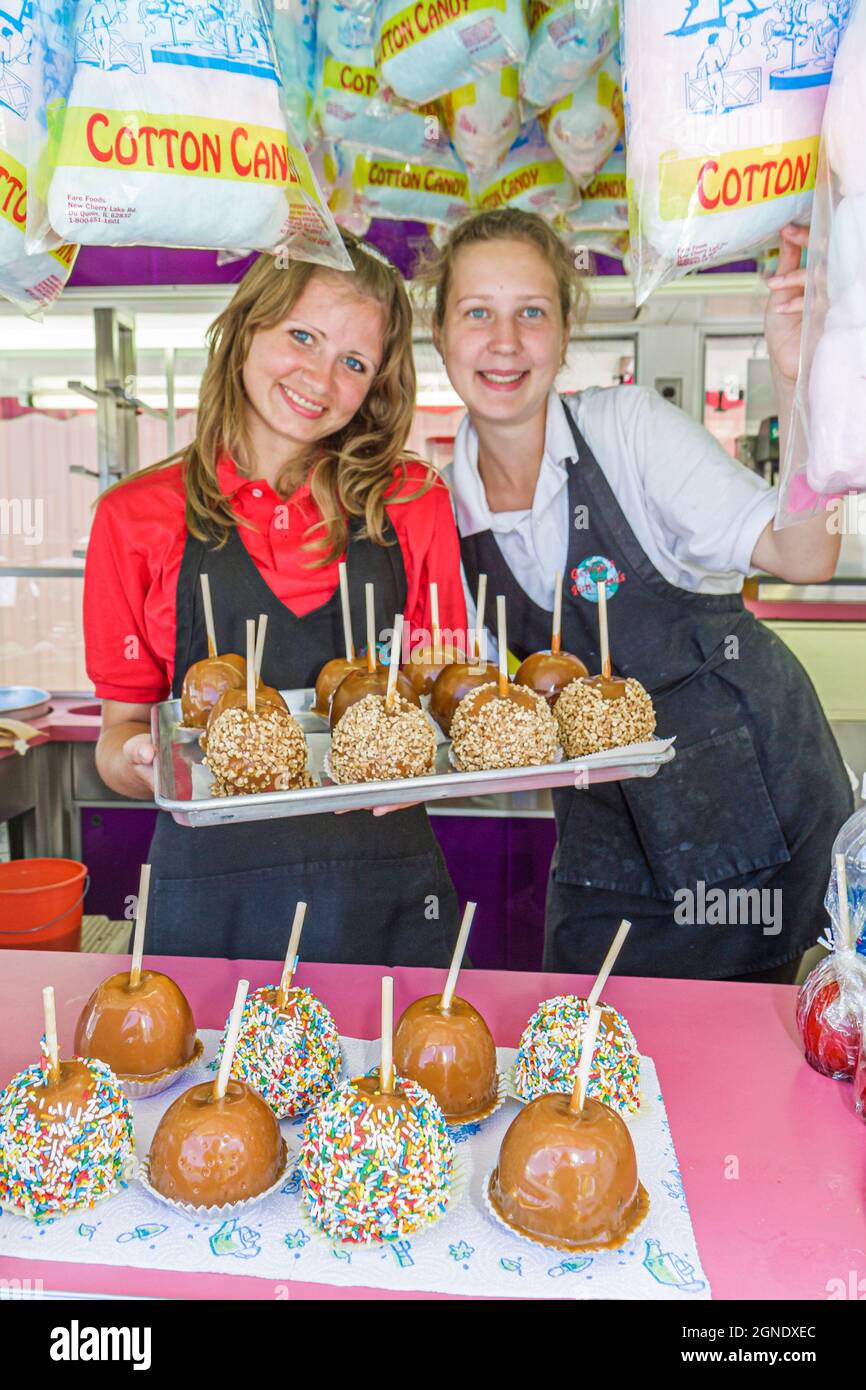 Cotton Candy Candy Apples Immagini e Fotos Stock - Alamy