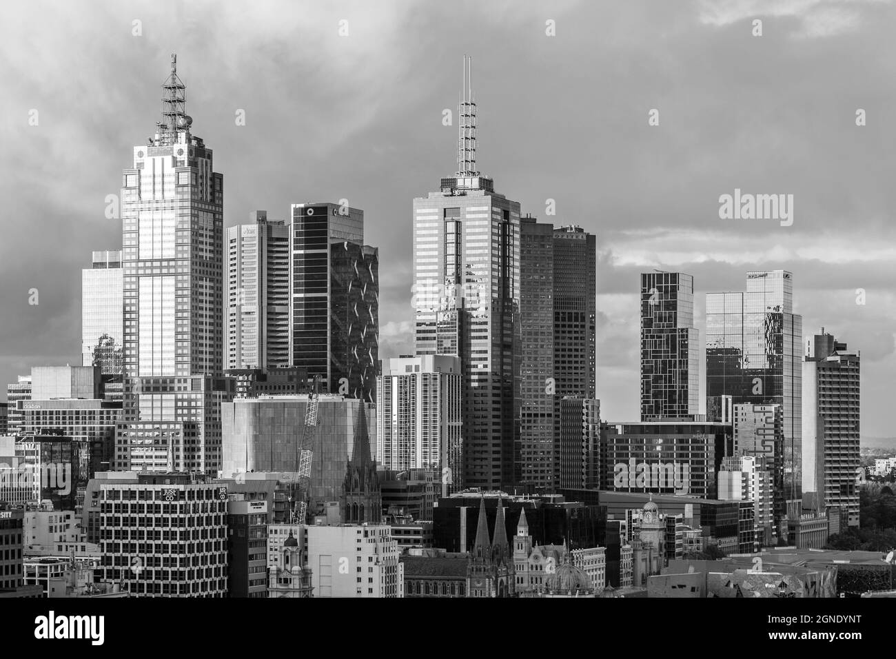 Dettagli architettonici dal moderno skyline cittadino di Melbourne, Australia. Foto Stock