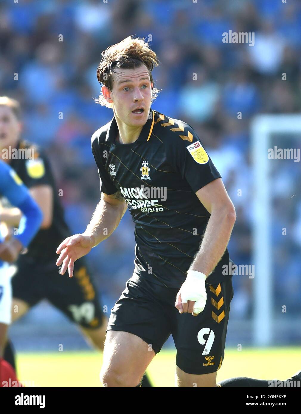 Joe Ironside di Cambridge durante la Sky Bet League One match tra Portsmouth e Cambridge United a Fratton Park , Portsmouth , Regno Unito - 18 Settembre 2021 solo per uso editoriale. Nessun merchandising. Per le immagini Football si applicano restrizioni fa e Premier League inc. Nessun utilizzo di Internet/cellulare senza licenza FAPL - per i dettagli contattare Football Dataco Foto Stock