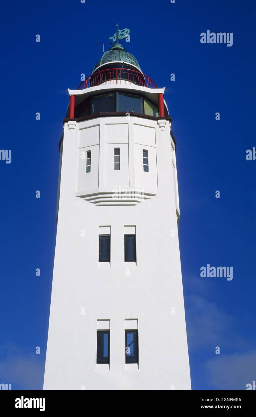 OLANDA, REGIONE FRISIA, CITTÀ DI HARLINGEN, IL PORTO, BED AND BREAKFAST IN UN FARO Foto Stock