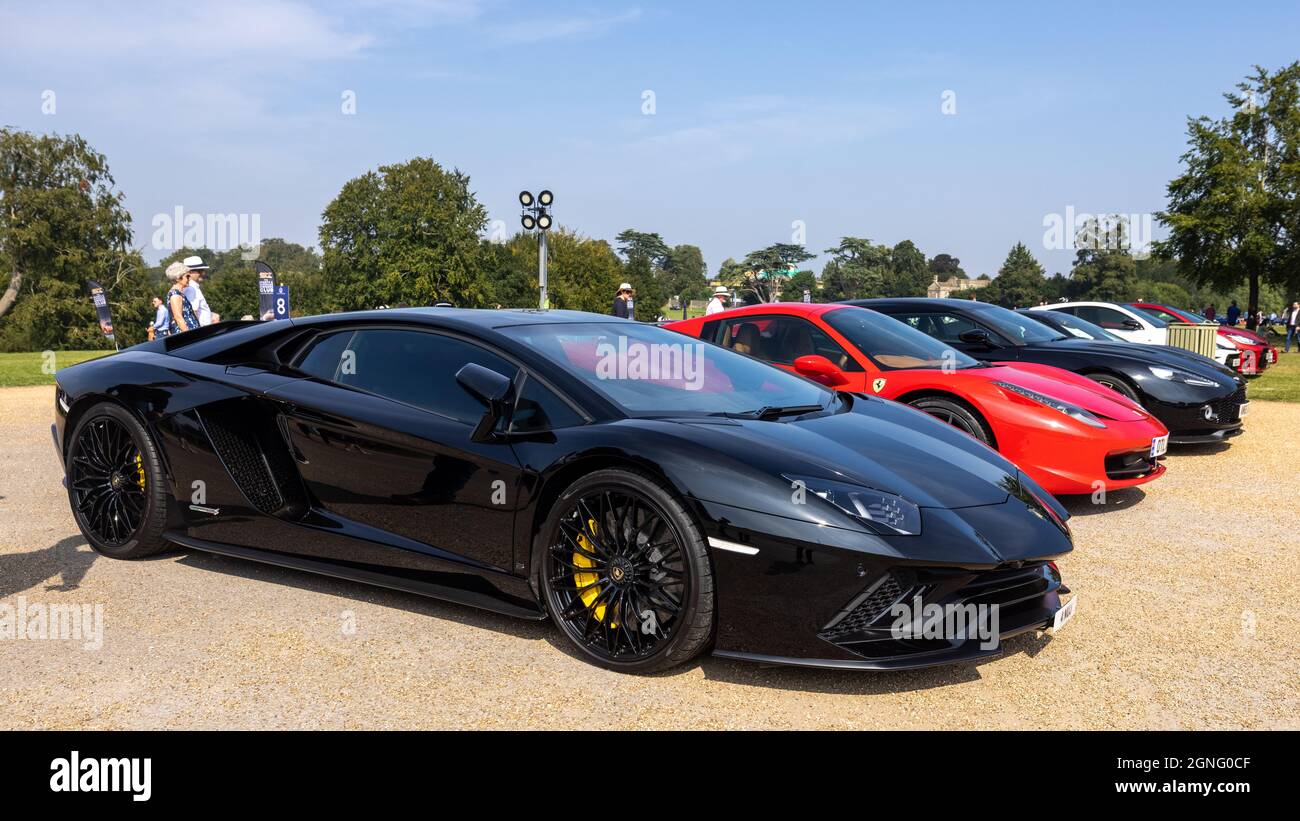 2017 Lamborghini Aventador LP 700-4 ‘4NUJ’ in mostra al Salone Privé del 5 settembre 2021 Foto Stock