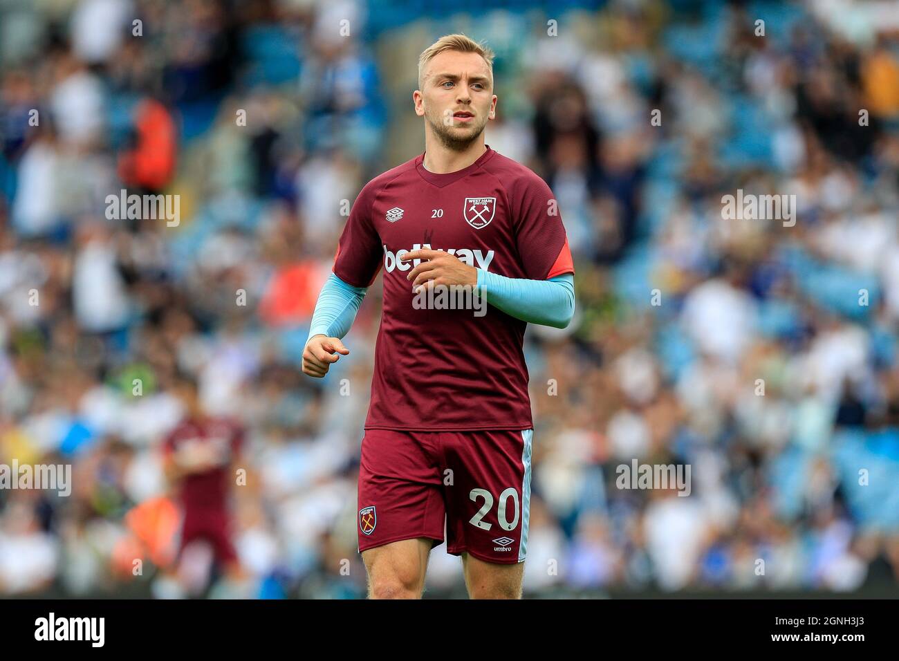 Leeds, Regno Unito. 25 Settembre 2021. Jarrod Bowen #20 del West Ham United si scalda prima della partita a Leeds, Regno Unito il 25/2021. (Foto di James Heaton/News Images/Sipa USA) Credit: Sipa USA/Alamy Live News Foto Stock