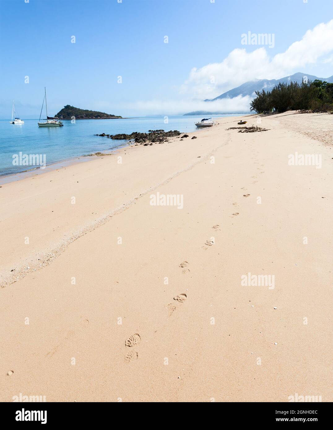 Scenario idilliaco di spiaggia tropicale in Australia Hideaway Beach queensland Foto Stock