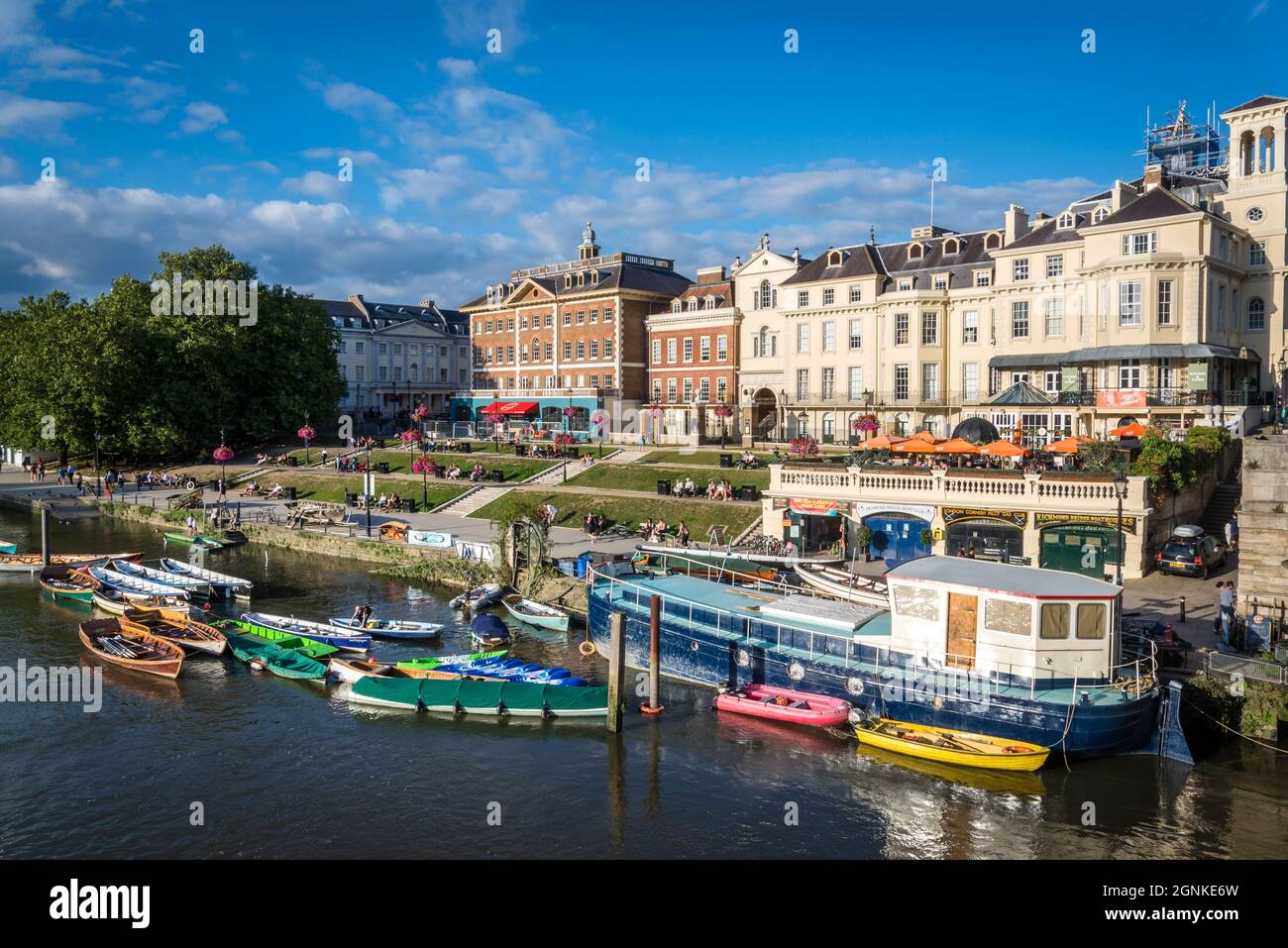 Richmond Riverside, Richmond-upon-Thames, Londra, Inghilterra, Regno Unito Foto Stock