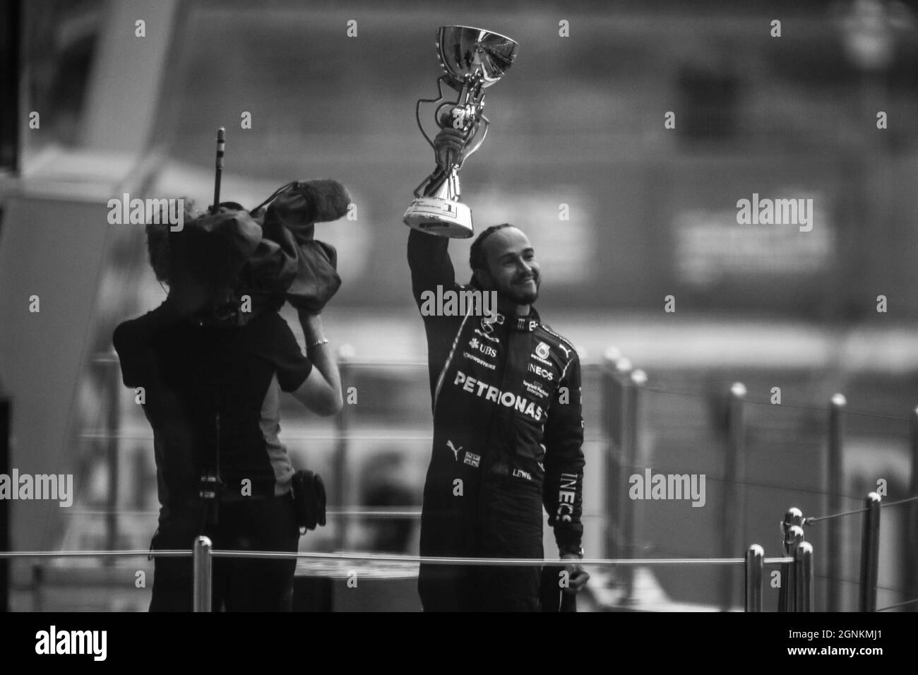 HAMILTON Lewis (gbr), Mercedes AMG F1 GP W12 e Performance, ritratto durante la Formula 1 VTB Gran Premio di Russia 2021, 15° round del FIA Formula uno World Championship 2021 dal 24 al 26 settembre 2021 sulla Sochi Autodrom, a Sochi, Russia - Foto Xavi Bonilla/DPPI Foto Stock