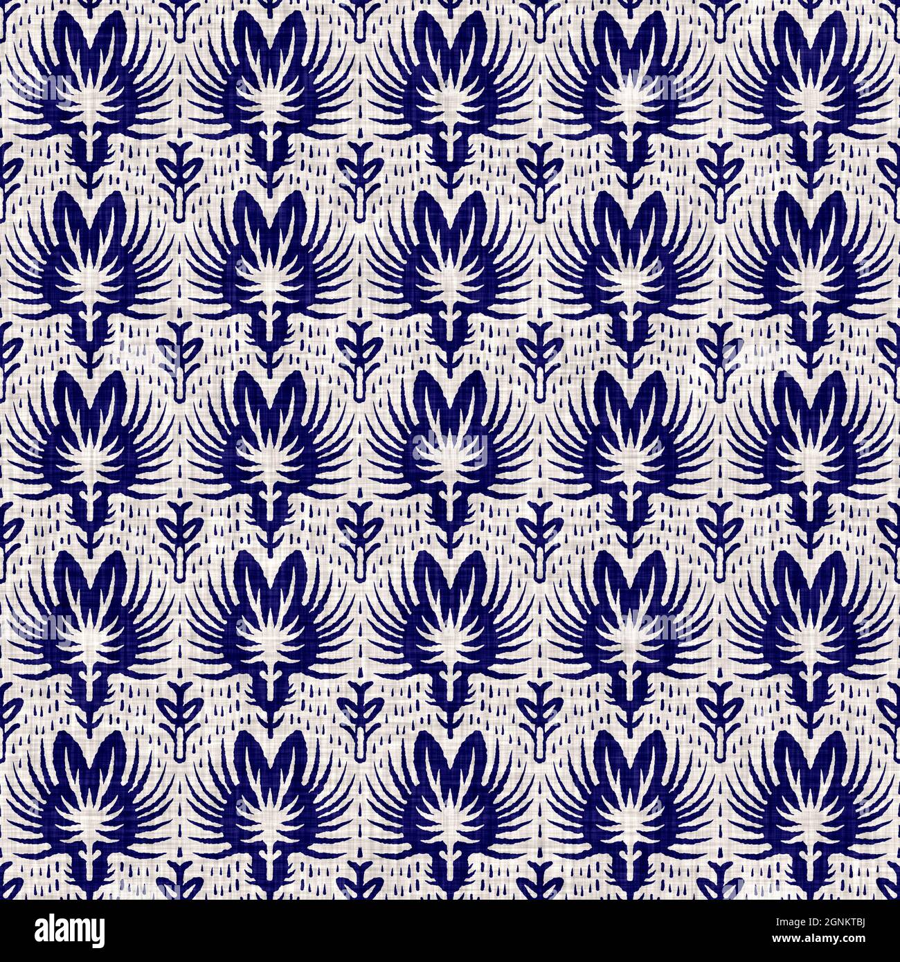 Indigo blu fiore blocco stampa tinta tessuto di lino sfondo. Campione giapponese di ripetizione batik tessuto senza cuciture. Sfocatura floreale organica afflosciata Foto Stock