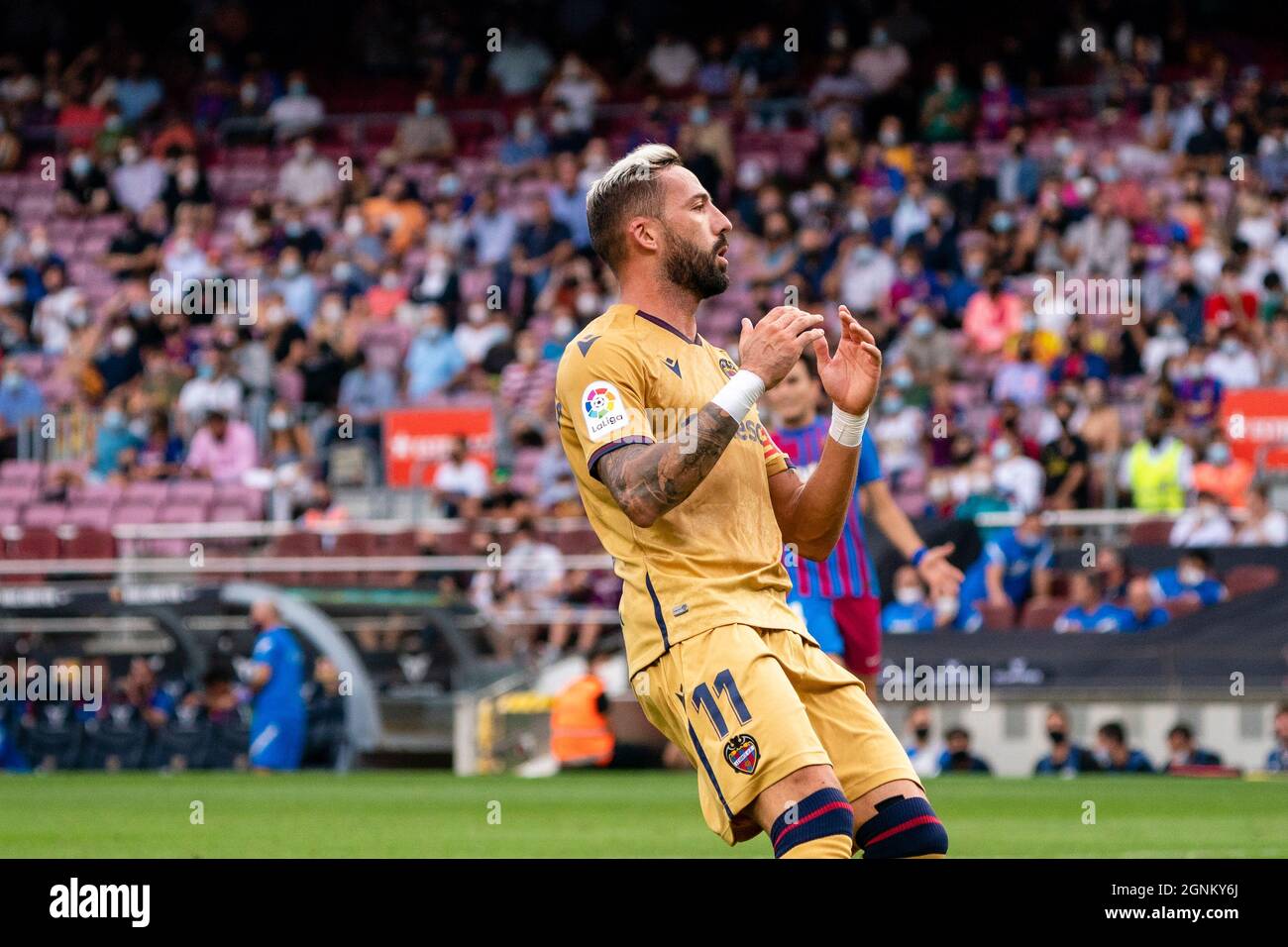 SPAGNA-CALCIO-LA LIGA SANTANDER-FCB VS LEVANTE UD. Giocatore di Levante UD (11) Morales reagisce durante la partita di la Liga Santander tra FC Barcelona e Levante UD a Camp Nou, Barcellona, Spagna, il 26 settembre 2021. © Joan Gosa 2021 Foto Stock