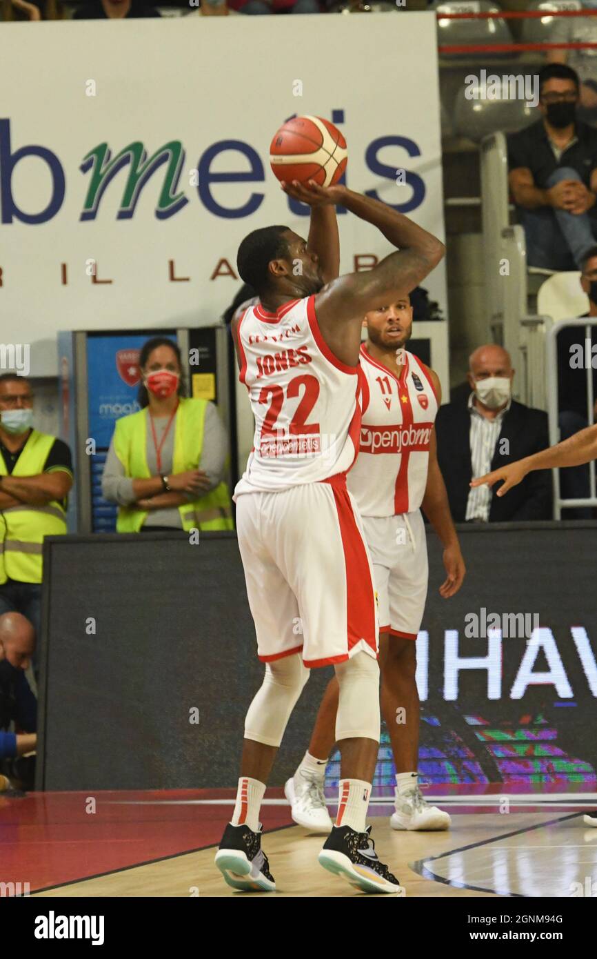 22 Jalen Jones OpenJobMetis Varese OpenJobMetis Varese vs Germani Brescia Championship First day LBA Italy 2020/21 September 26, 2021 Enerxenia Arena Varese. Foto Stock