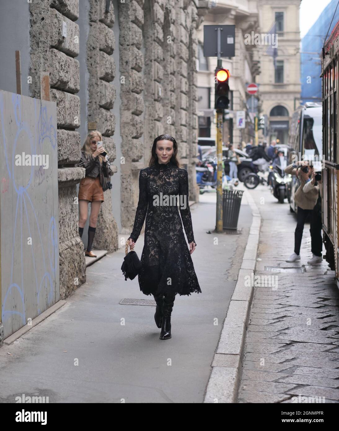 Milano, Italia. 25 Settembre 2021. Settimana della moda a Milano collezioni moda donna autunno/inverno 2021/2022, sfilata di moda Ermanno Scervino piena di ospiti importanti nella foto: Chiara Baschetti Credit: Independent Photo Agency/Alamy Live News Foto Stock