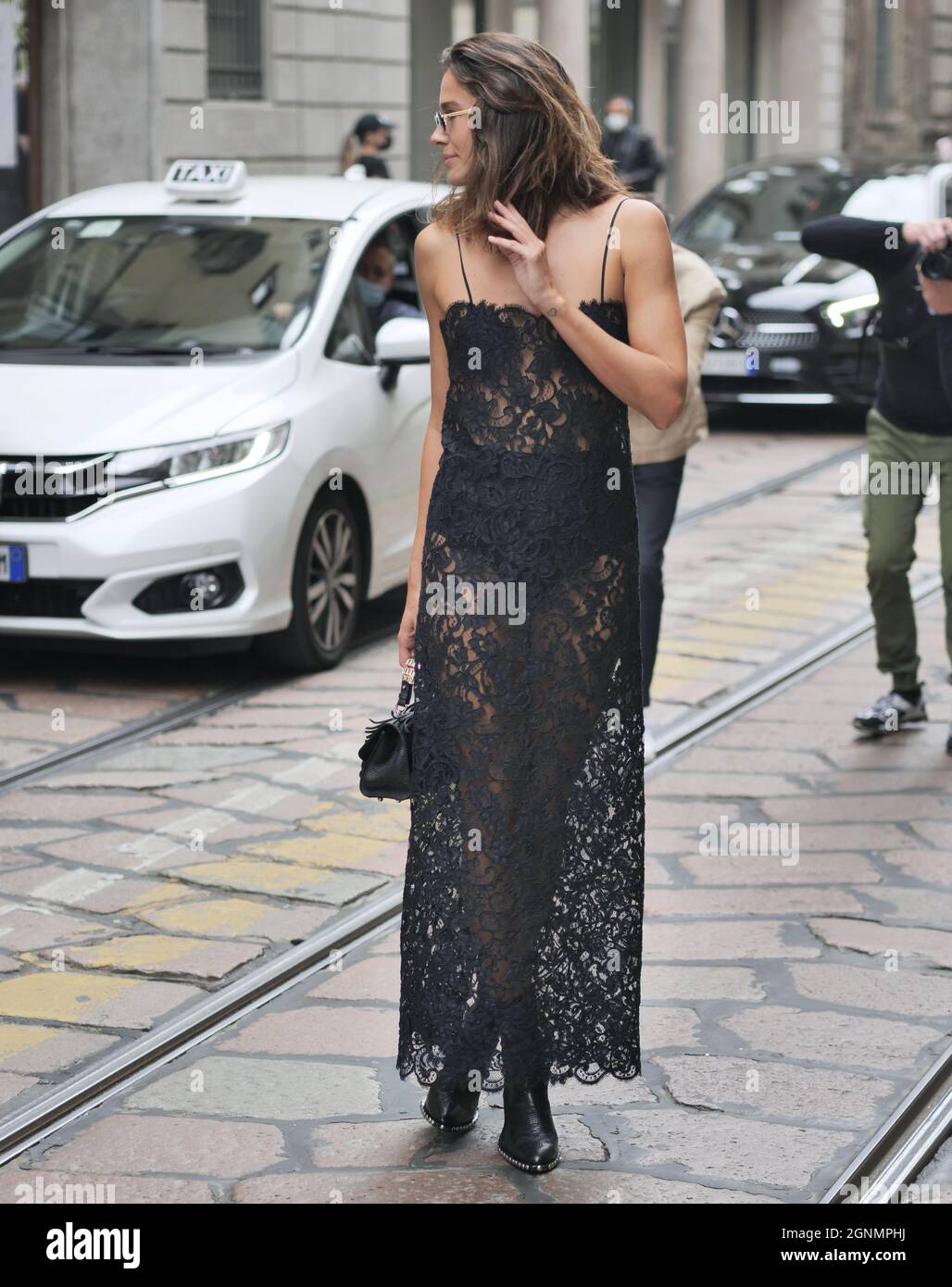 Milano, Italia. 25 Settembre 2021. Settimana della moda a Milano collezioni moda donna autunno/inverno 2021/2022, sfilata di moda Ermanno Scervino piena di ospiti importanti nella foto: Chiara Baschetti Credit: Independent Photo Agency/Alamy Live News Foto Stock