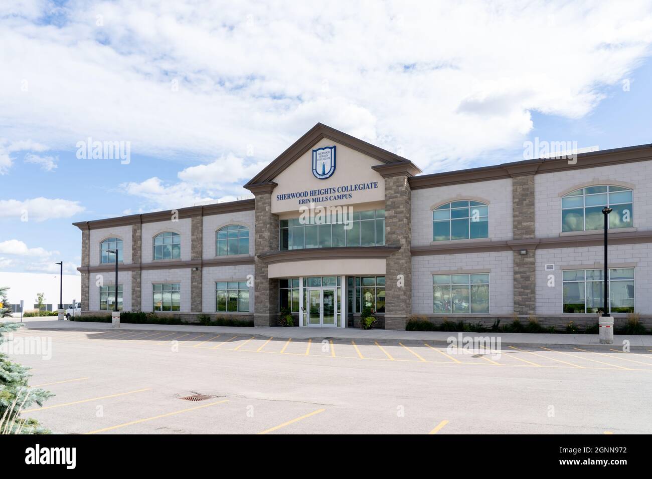 Mississauga, ON, Canada - 26 settembre 2021: Sherwood Heights School Erin Mills Campus a Mississauga, ON, Canada. Foto Stock