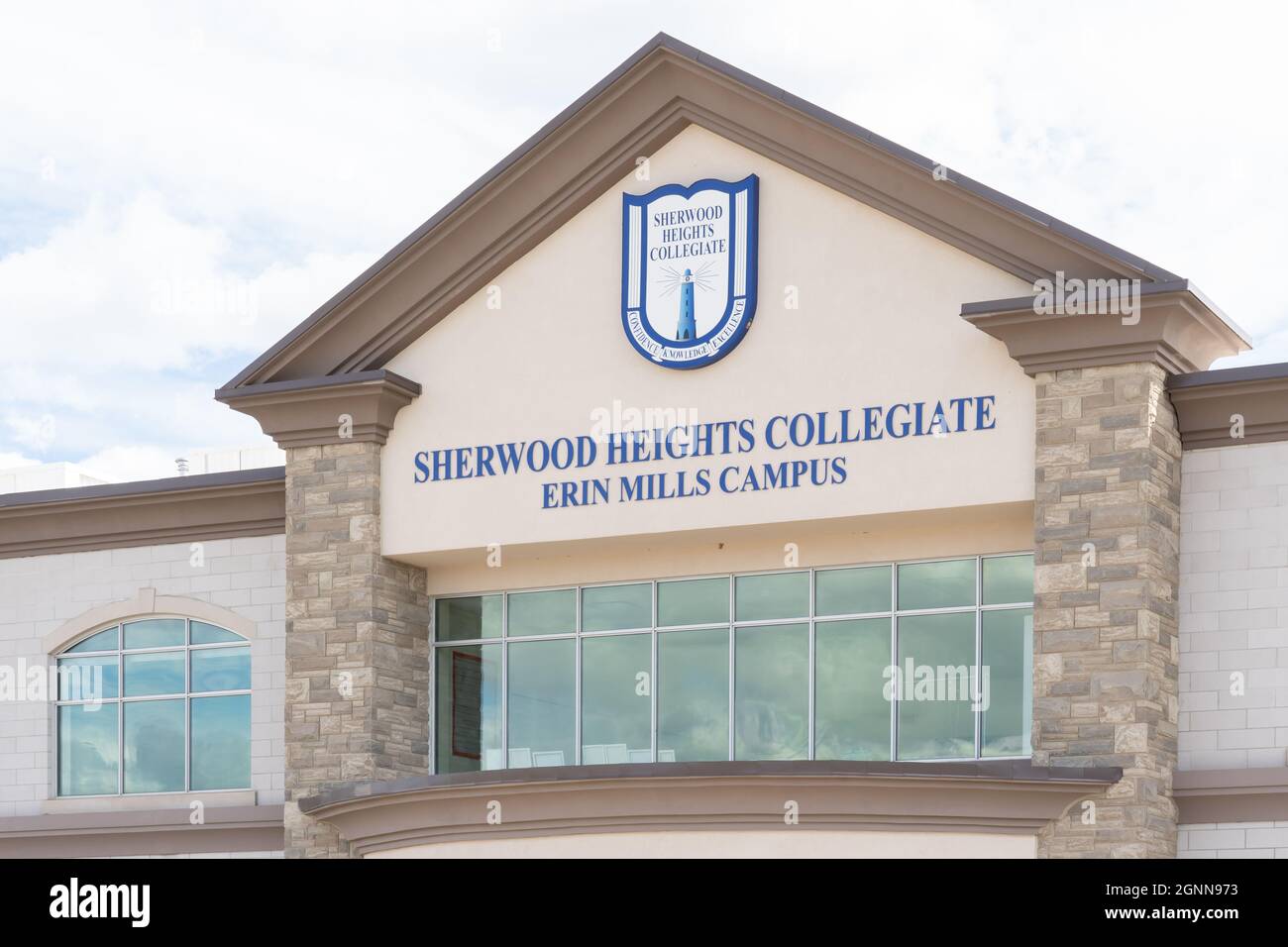 Mississauga, ON, Canada - 26 settembre 2021: Sherwood Heights School Erin Mills Campus a Mississauga, ON, Canada. Foto Stock