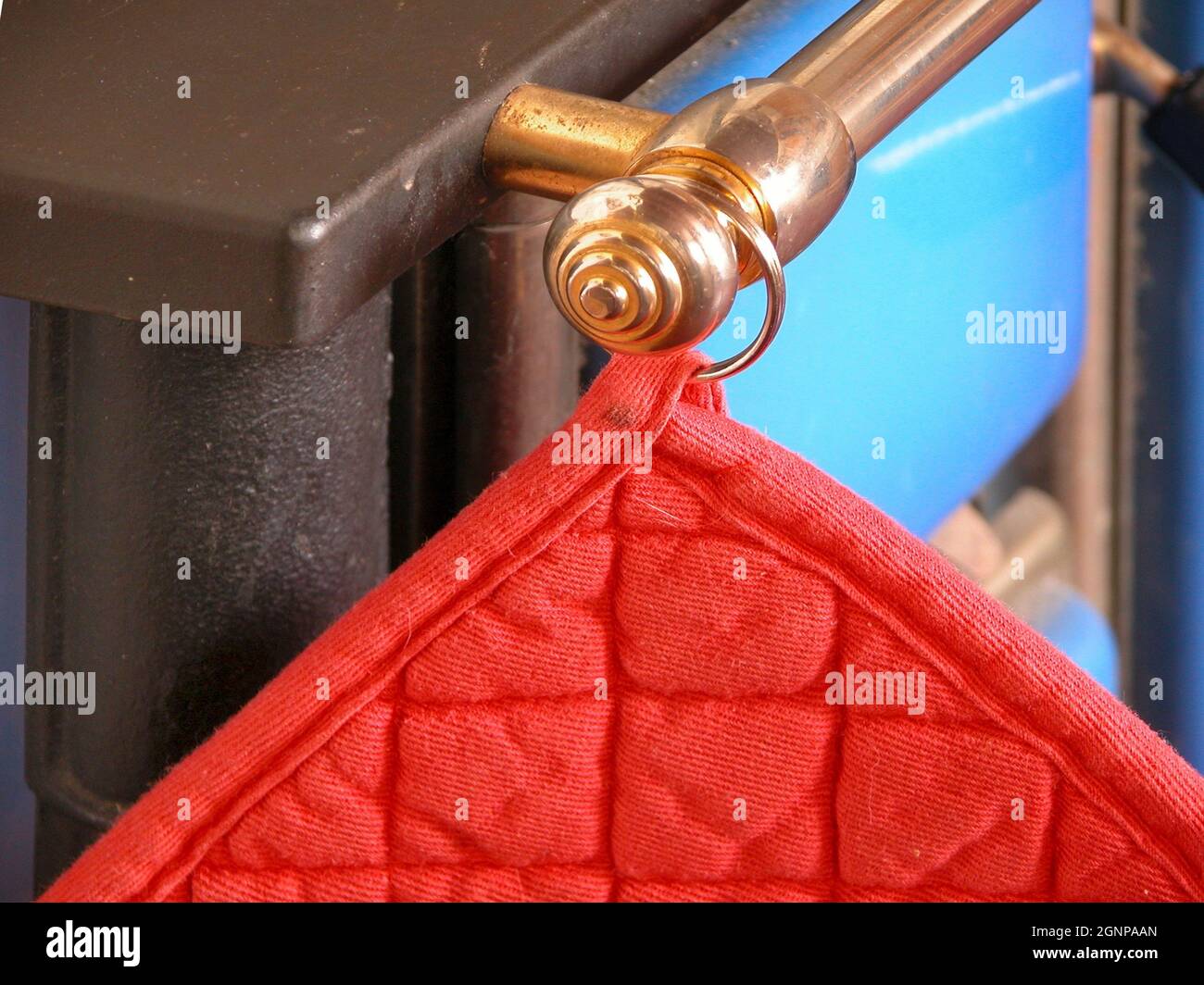 Pentola panno appeso ad una stufa, Austria Foto Stock