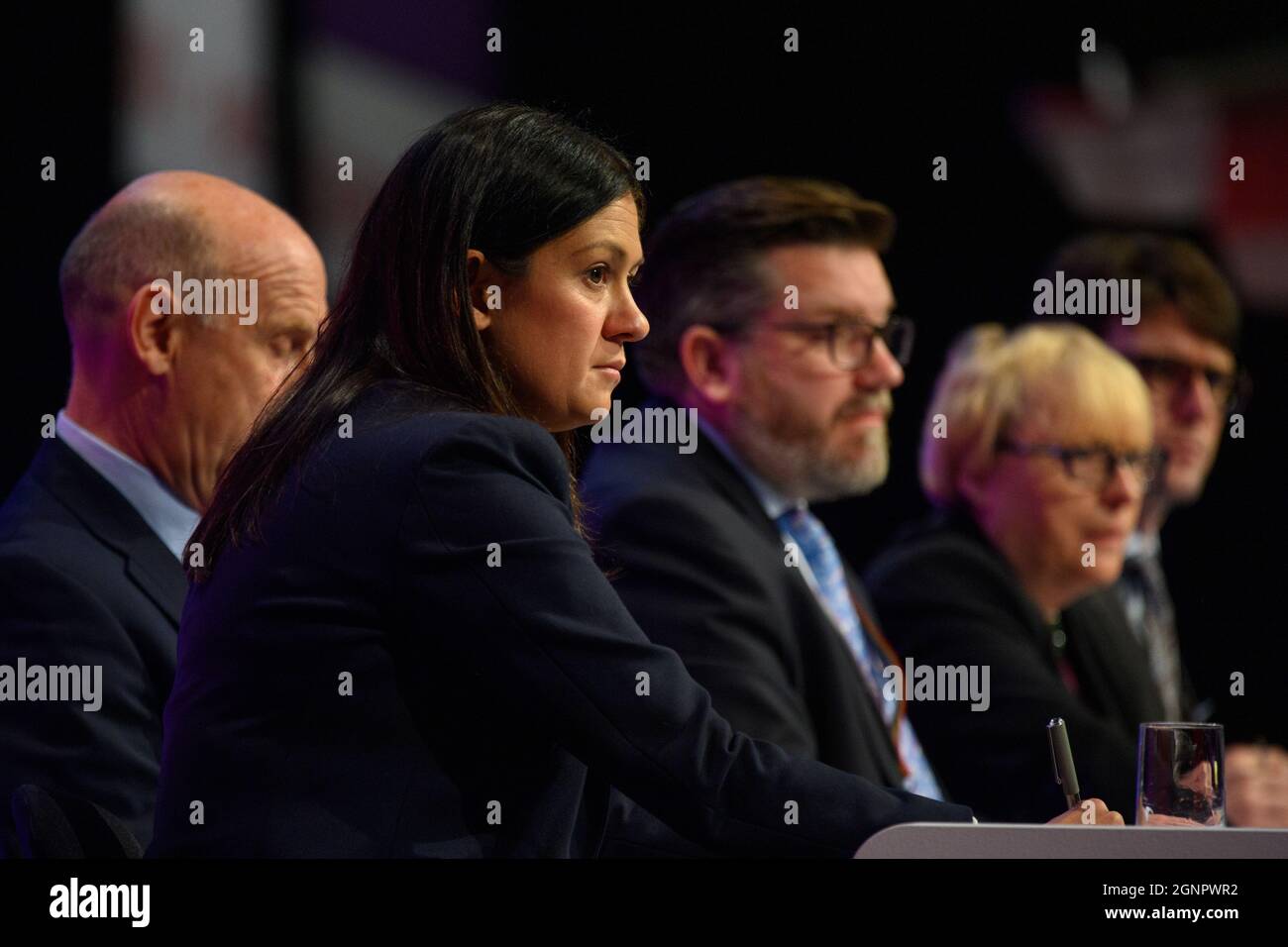 Brighton, Regno Unito. 27 settembre 2021. Il segretario ombra di Stato per gli affari esteri e del Commonwealth Lisa Nandy ha illustrato alla Conferenza del Partito laburista di Brighton del 2021. Data foto: Lunedì 27 settembre 2021. Il credito fotografico dovrebbe essere: Matt Crossick/Empics/Alamy Live News Foto Stock