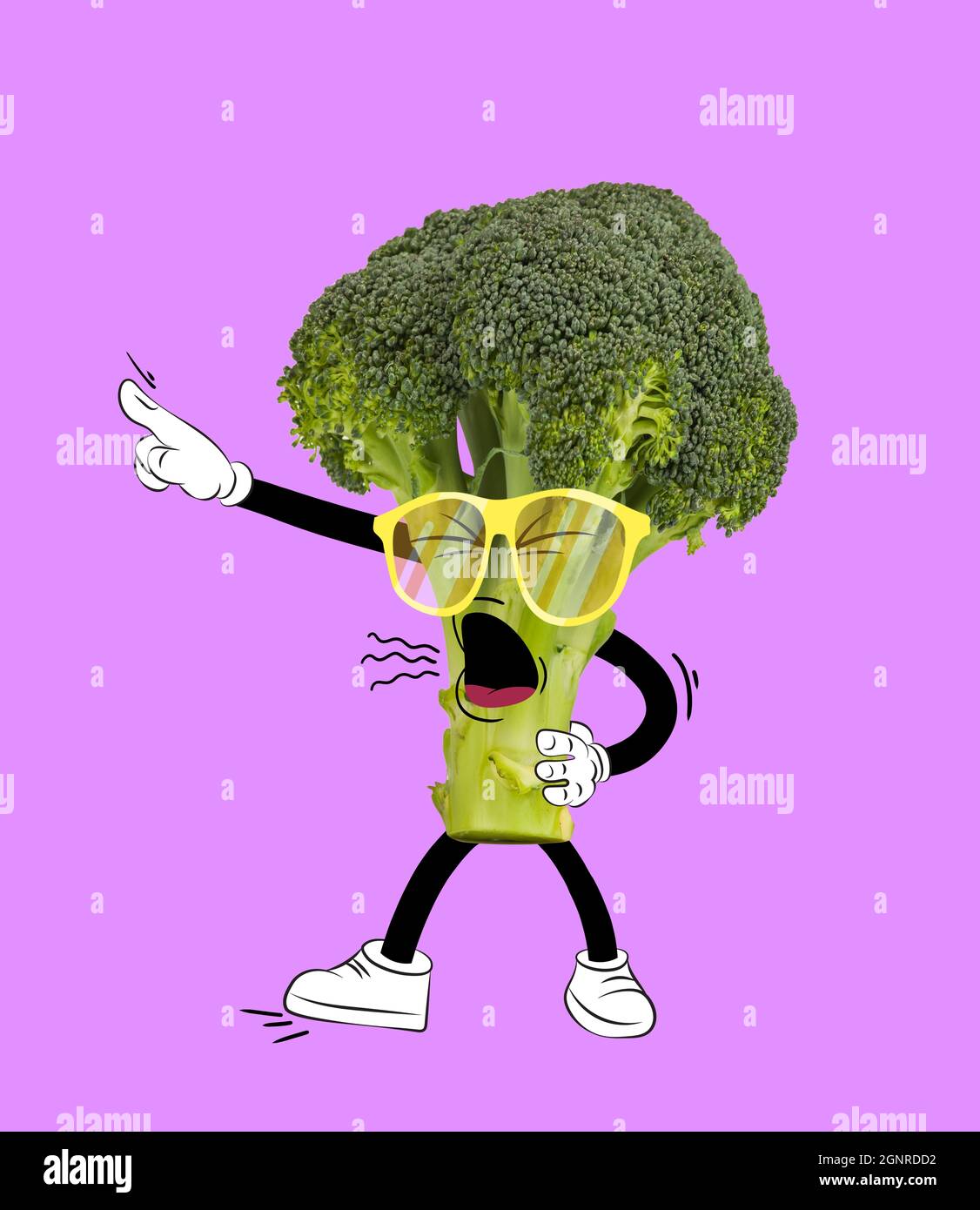 Collage d'arte contemporanea. Divertente urla broccoli isolato su sfondo viola. Verdure disegnate in stile cartone animato. Divertenti emozioni meme. Foto Stock