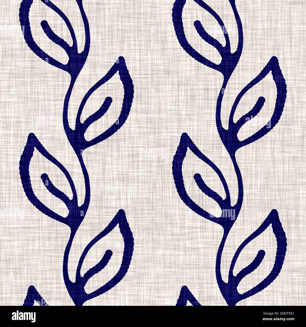 Indigo blu fogliame blocco stampa tinto lino texture sfondo. Ripetizione batik tessuto giapponese senza cuciture. Sfocatura floreale organica stressata Foto Stock