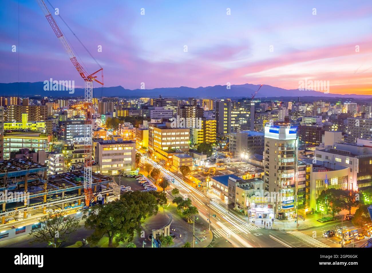 Città di Miyazaki skyline del centro città a Kyushu, Giappone al tramonto Foto Stock