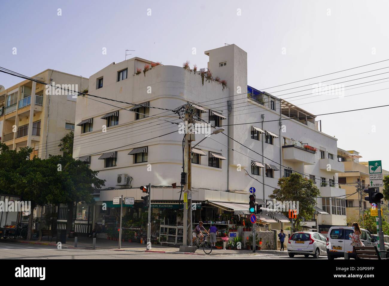 Bauhaus architettura al 19 Gordon Street, Tel Aviv. La Città Bianca si riferisce ad una collezione di oltre 4,000 edifici costruiti nel Bauhaus o Internatione Foto Stock