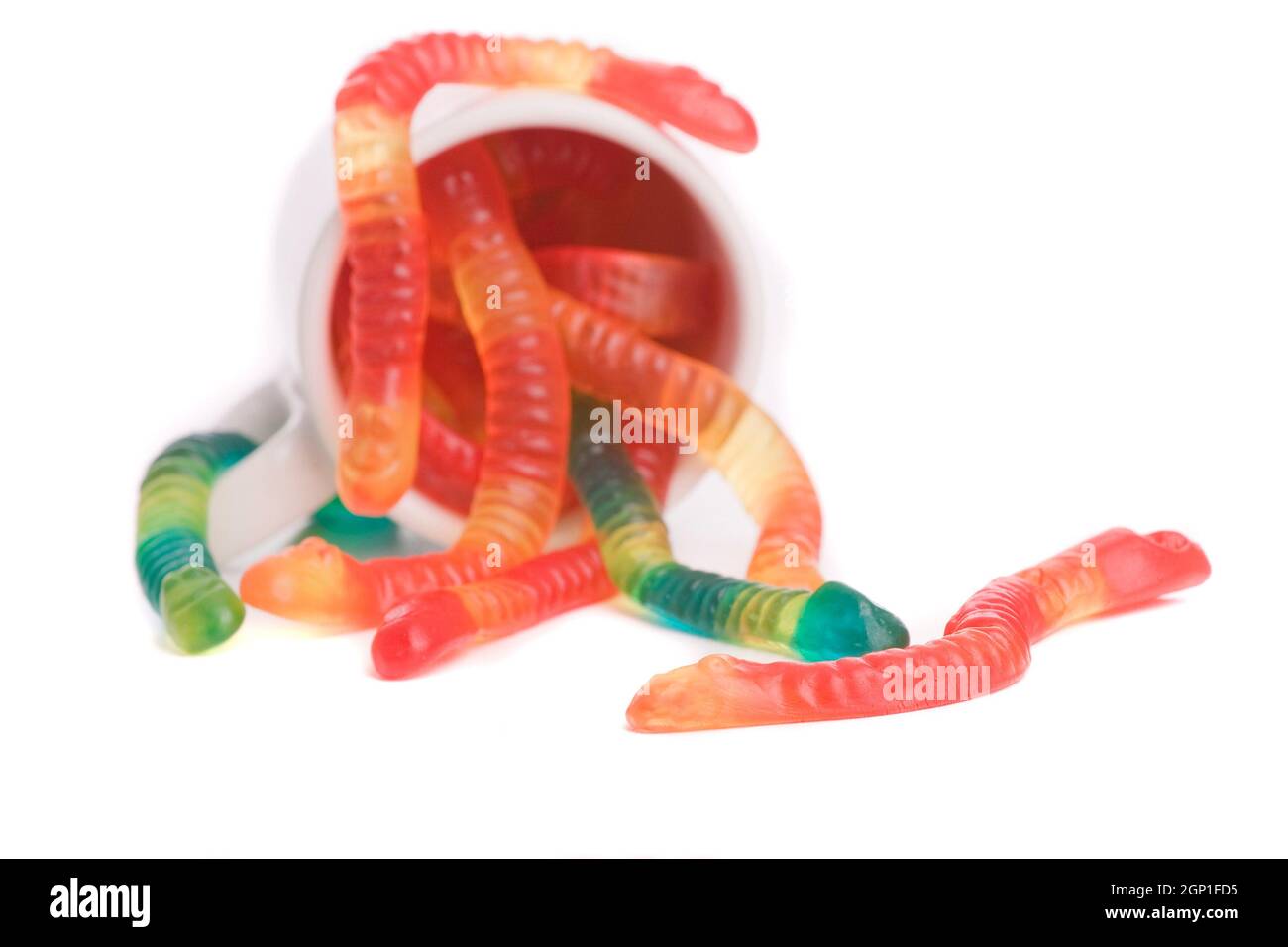 Serpenti gommoso, isolato su sfondo bianco Foto Stock