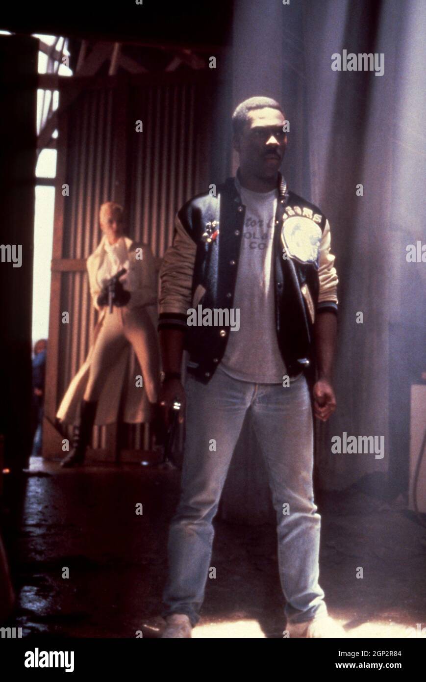 BEVERLY HILLS COP II, da sinistra: Brigitte Nielsen, Eddie Murphy, 1987. ©Paramount / Courtesy Everett Collection Foto Stock