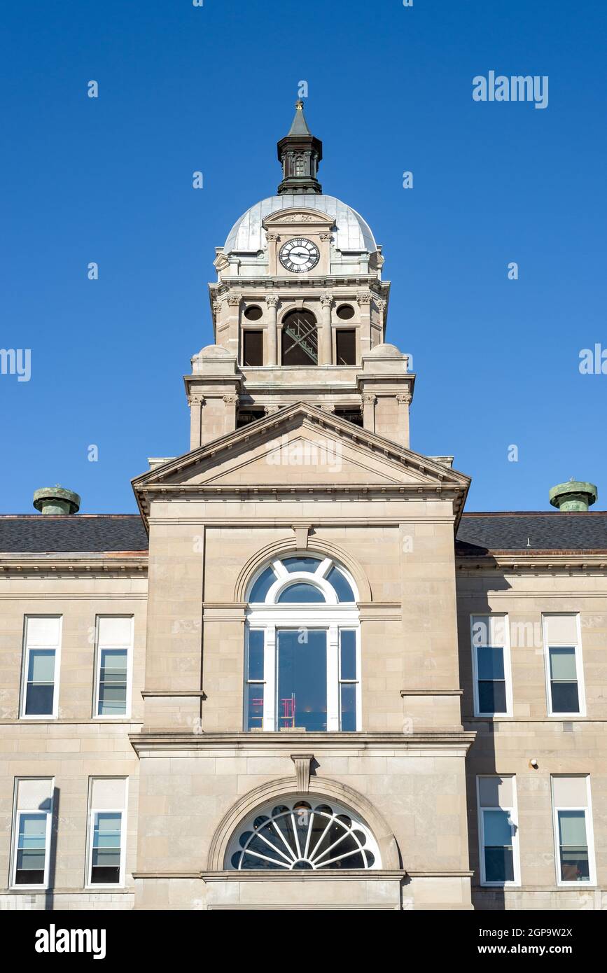 Dettaglio architettonico del tribunale della contea di Woodford situato nella città di Eureka, Illinois. Foto Stock