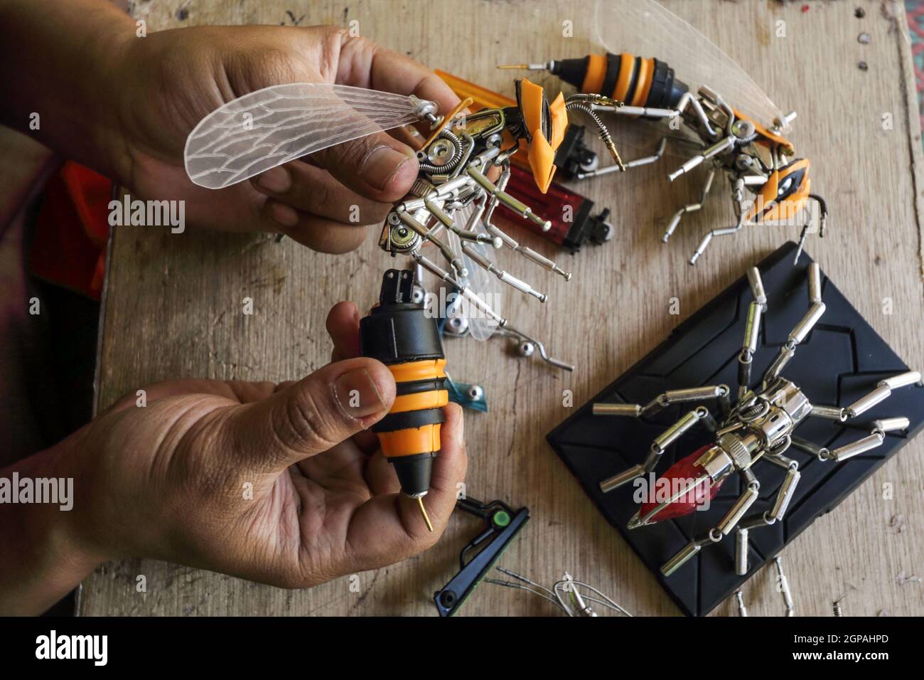 trasformatori in miniatura di robot usati Foto Stock