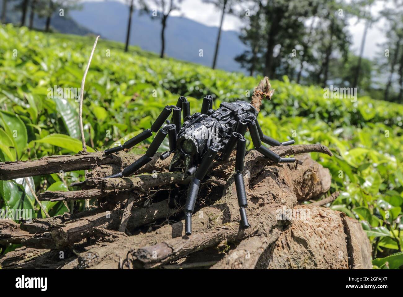 trasformatori in miniatura di robot usati Foto Stock