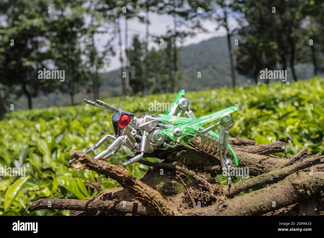 trasformatori in miniatura di robot usati Foto Stock