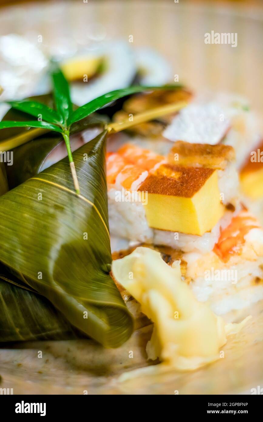 Sushi tradizionale di stile Kyoto in un ristorante giapponese Foto Stock