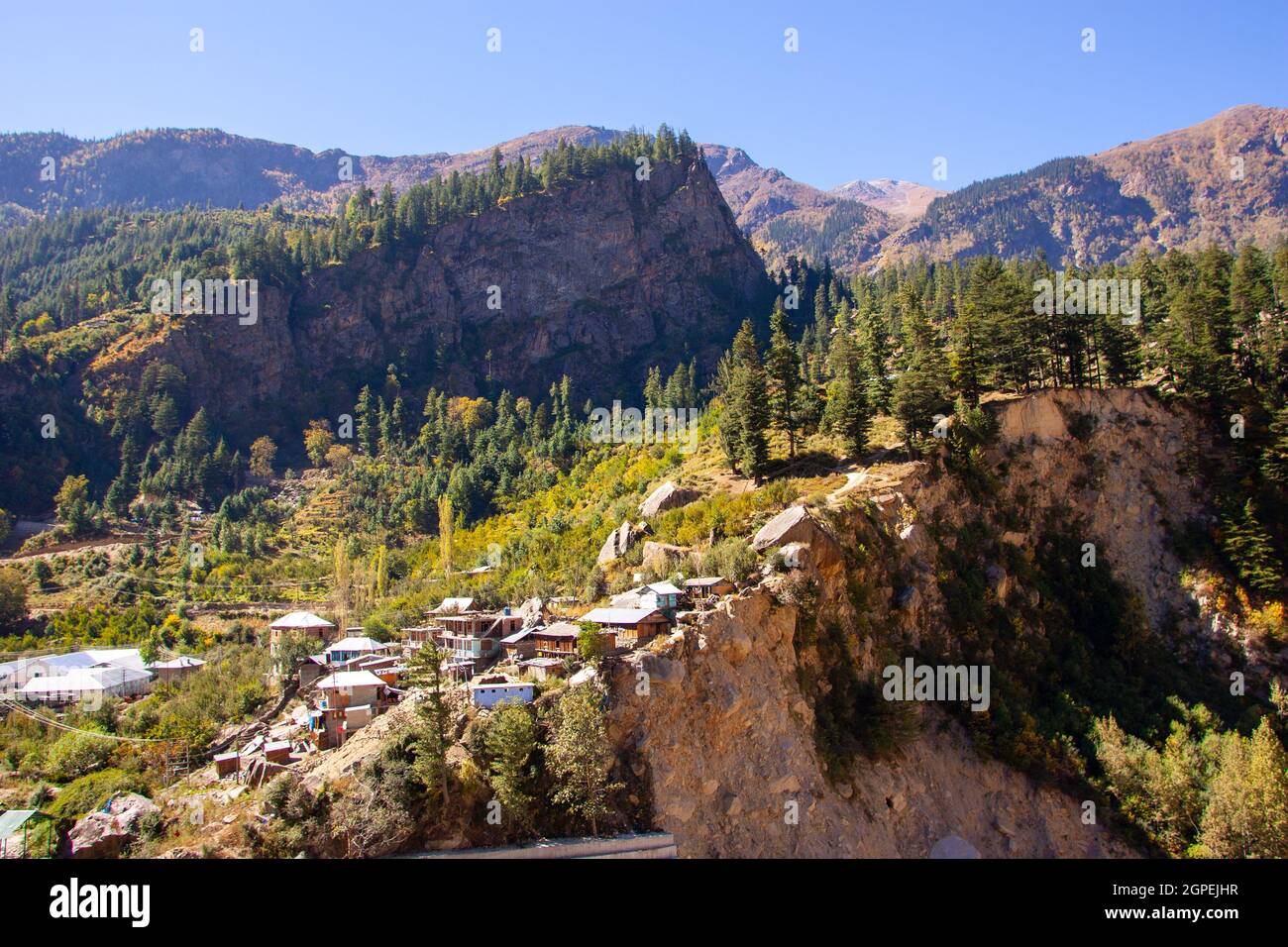 Alta quota e remoto Himalayan Landscape, Himalayas, Himachal Pradesh, India Foto Stock