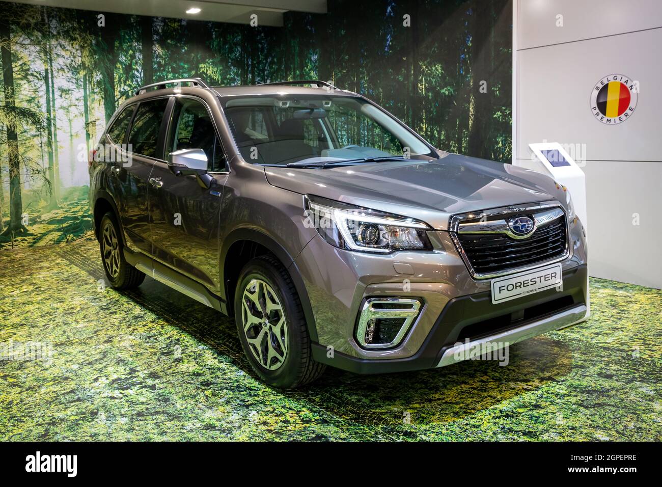 Subaru Forester nuovo modello di auto presentato al Motor Show Autosalon 2020. Bruxelles, Belgio - 9 gennaio 2020. Foto Stock