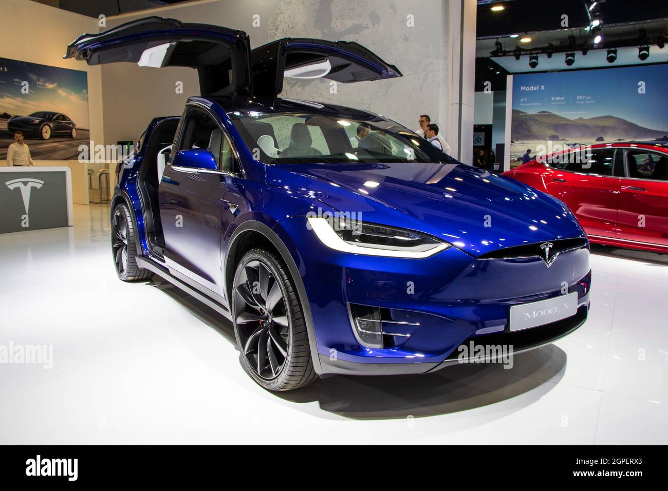 Modello di vettura Tesla Model X mostrato al Motor Show Autosalon 2020. Bruxelles, Belgio - 9 gennaio 2020. Foto Stock