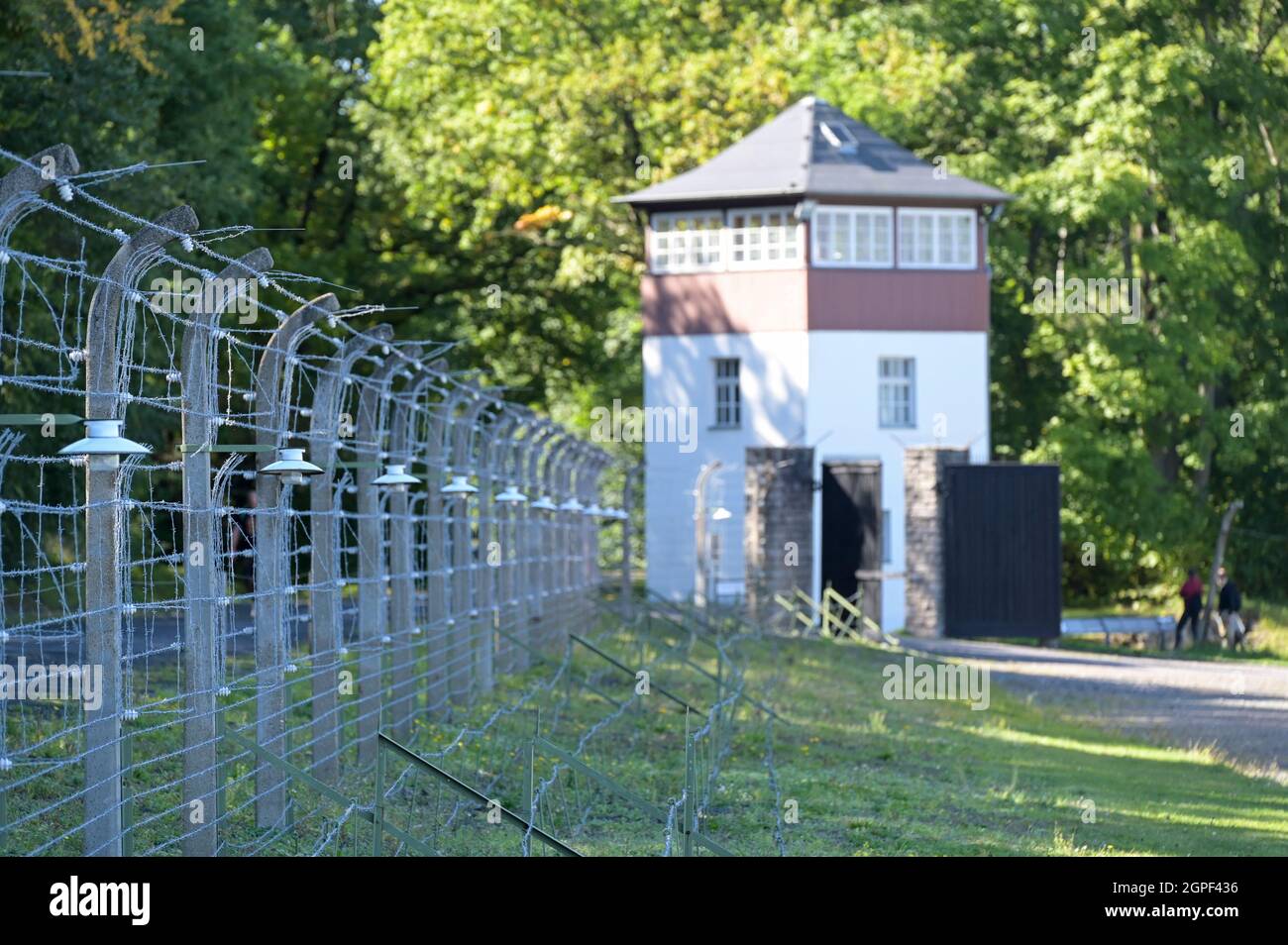 GERMANIA, Weimar, campo di concentramento nazista Buchenwald 1937-1945 / DEUTSCHLAND, Weimar, Konzentrationslager KZ Buchenwald, war eines der größten Konzentrationslager auf deutschem Boden. Es wurde zwischen Juli 1937 und April 1945 auf dem Ettersberg bei Weimar von der SS betrieben Foto Stock