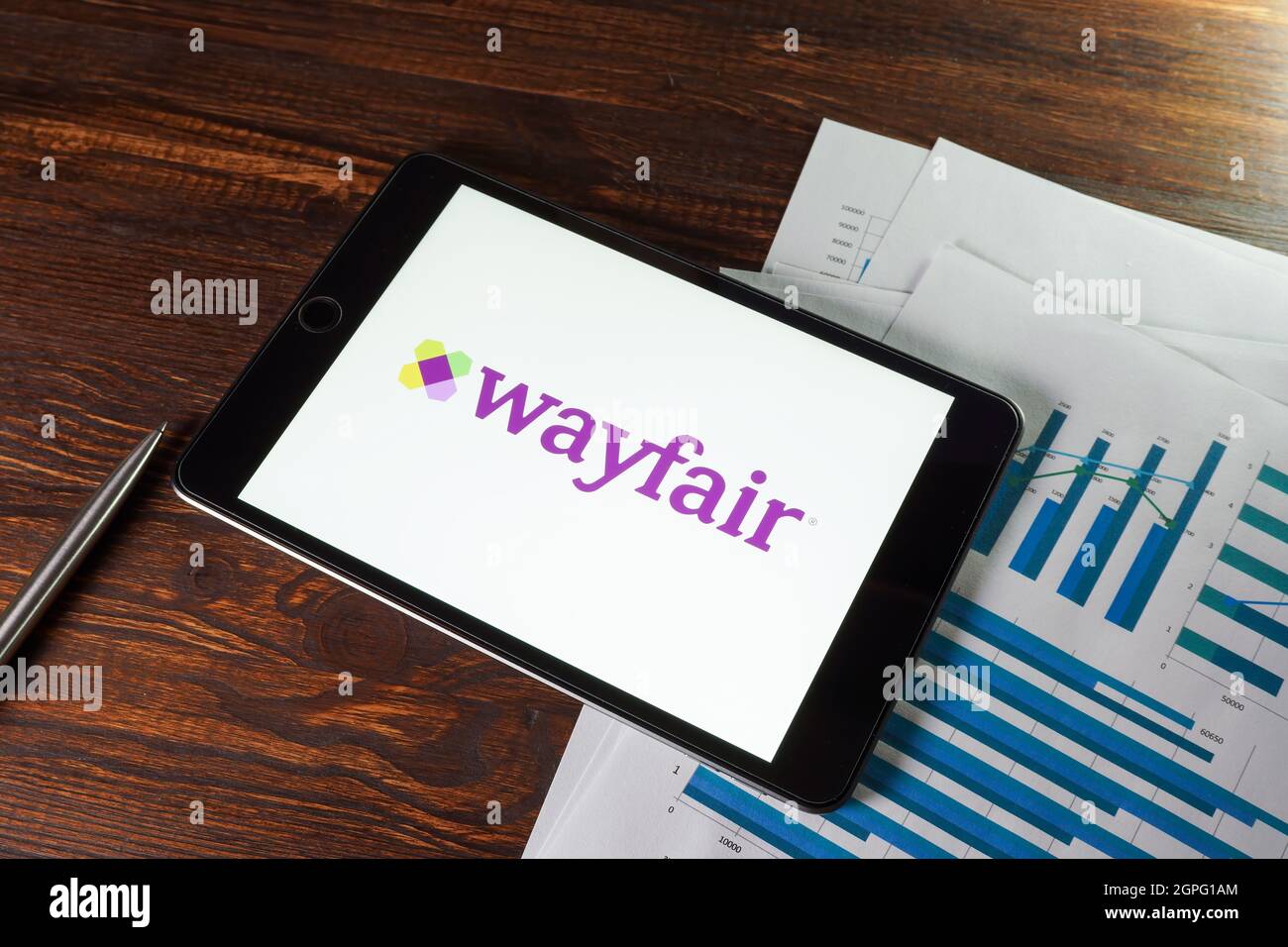 KIEV, UCRAINA - 21 agosto 2021. Logo Wayfair sullo schermo e sulla tastiera. Foto Stock