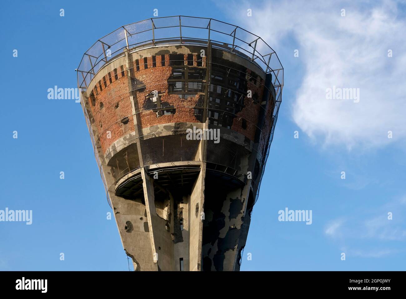 Croazia, Slavonia, Vukovar, la torre dell'acqua, simbolo della resistenza della città contro il nemico durante l'assedio di Vukovar nel 1991, ha colpito più di 600 volte in 3 mesi, ora un memoriale Foto Stock