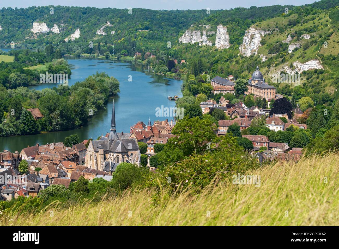 Francia, Eure, Les Andelys, Loop della Senna in Vexin francese, villaggio di Andelys Foto Stock